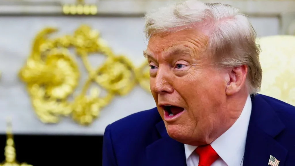 Trump pillaging gold in marital ‘arms race’ with Melania to ‘have the better room’: report