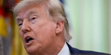 Trump put on notice his ‘middle finger to Capitol Hill’ could blow up in his face