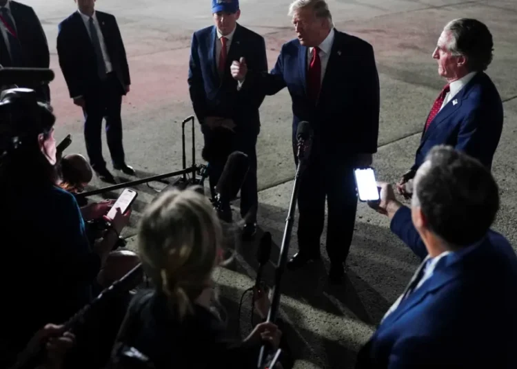 Trump’s ‘stunning’ chat with reporters raises red flags for analyst: ‘His brain is mush’