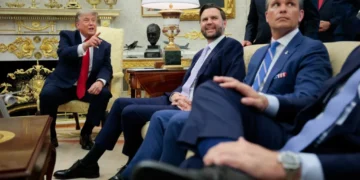 Trump’s ‘insane’ rug-pull on Republicans baffles MS NOW analyst: ‘This is crazy!’