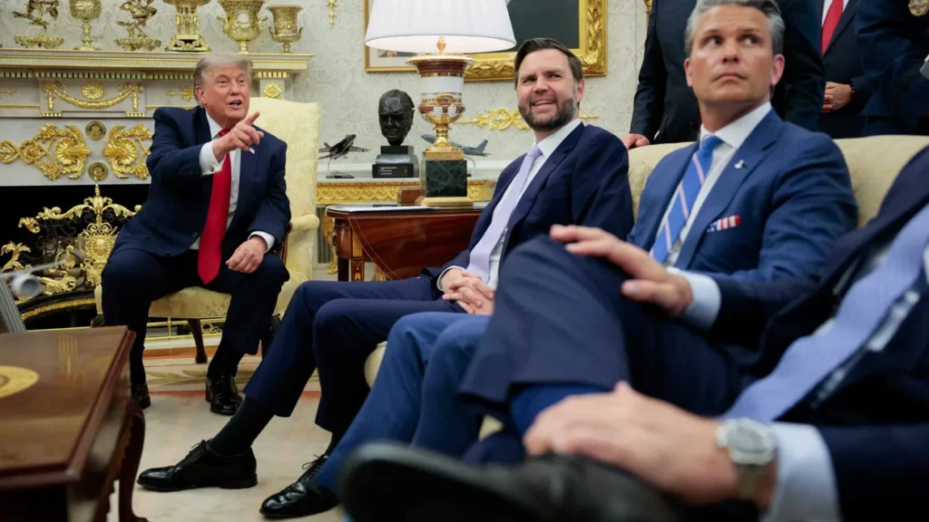 Trump’s ‘insane’ rug-pull on Republicans baffles MS NOW analyst: ‘This is crazy!’