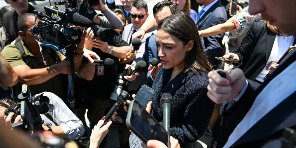 A five word pledge is splitting Democrats