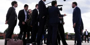 GOP senators ready to pounce on Trump’s Iran deal fall guy: analyst