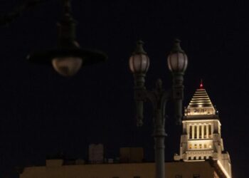 $80 million streetlight funding increase rejected by L.A. property owners