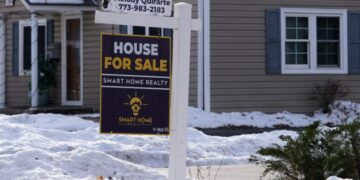 $500,000 homes go to winners of NFL draft-style lottery