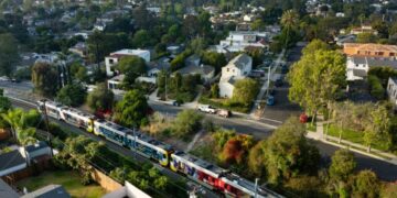 New California law aims to trigger condo construction boom for transit commuters