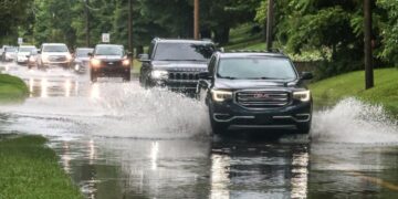 4 dead in Kentucky amid flooding caused by heavy rain