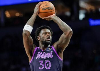 Former Laker Julius Randle traded from perennial contender Timberwolves to rebuilding Nets