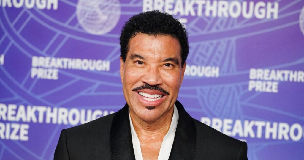 Lionel Richie abruptly pulls the plug on first tour stop after ‘dizzy’ spell