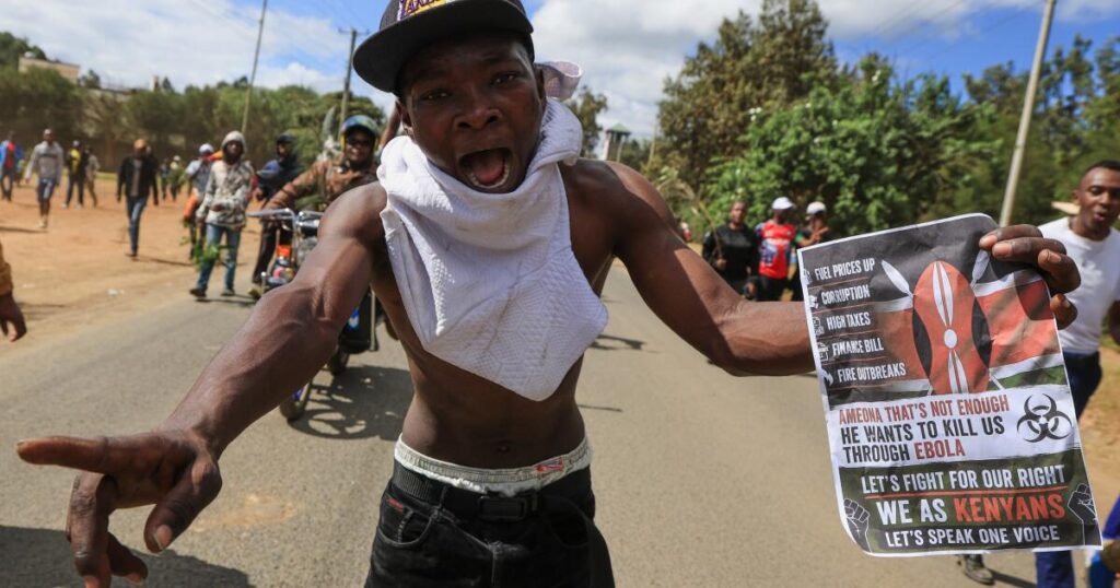 Hundreds of youths protest outside Kenya’s Ebola quarantine center for U.S. citizens