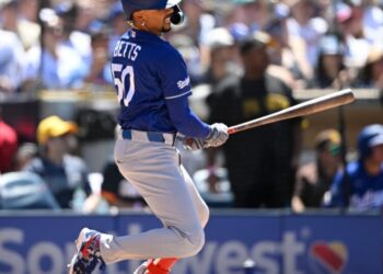 Offensive takeaways from the Dodgers’ three-game series against the Padres