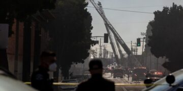 How to deal with the smoke, health effects of Boyle Heights cold storage fire