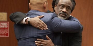 Murder indictment dismissed against ex-LAPD cop in 2015 killing of unarmed homeless man