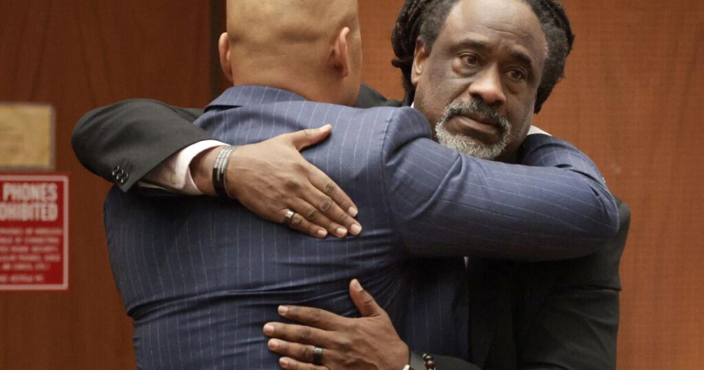 Murder indictment dismissed against ex-LAPD cop in 2015 killing of unarmed homeless man