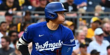 Shohei Ohtani, Justin Wrobleski sustain injuries, exit early for Dodgers vs. Pirates