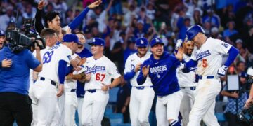 Freddie Freeman hits walk-off home run in Dodgers’ victory over Angels