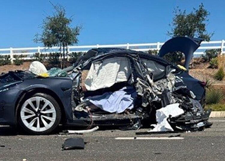 SoCal sheriff’s deputy charged in 100-mph crash that killed groom-to-be, injured fiancée