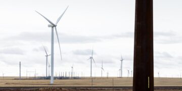 After nearly two decades, this massive New Mexico wind project is now powering California