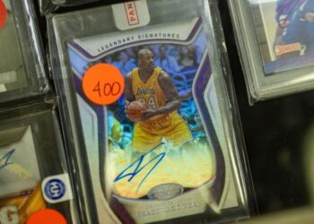 LA Card Show! Everything you need to know to make the best of the event this weekend