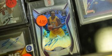 LA Card Show! Everything you need to know to make the best of the event this weekend