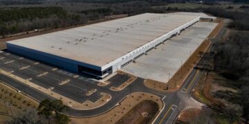 Federal officials plan to offload some warehouses purchased for immigrant detention