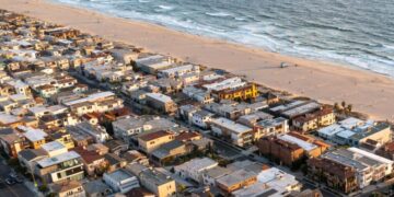 SpaceX IPO sparks race for luxury housing in Southern California