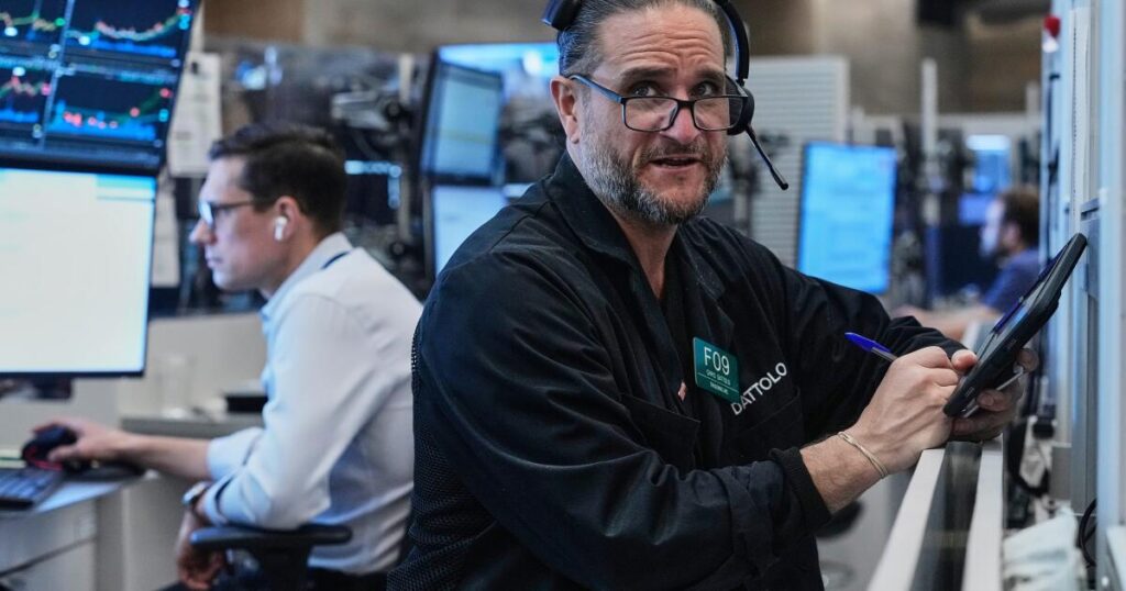 More swings for AI stocks drag Wall Street back on the roller coaster