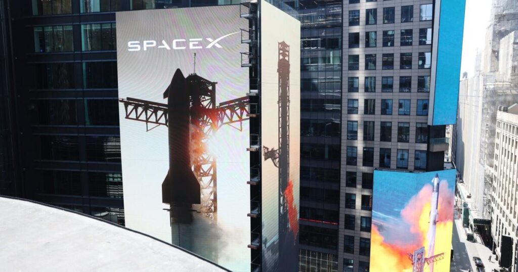 SpaceX surges 20% in second day to add $412 billion in value