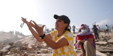 Before Venezuela earthquakes, engineers warned tall buildings could collapse atop soft soil