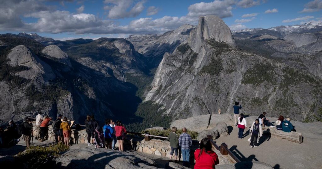 National Park staff ordered not to reveal deaths as part of new policy, report says