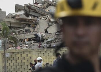 Dozens of deportees flown back to Venezuela hours before twin quakes are trapped under rubble