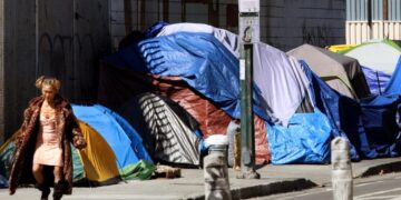 Homeless nonprofit’s contracts nixed by LAHSA after service failure and IRS cash seizure, agency says