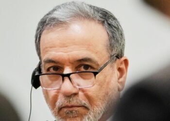 Iran attacks Bahrain and Kuwait following U.S. strikes and threatens to halt talks