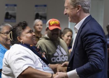 Tom Steyer’s stumble shows the perils facing self-funded candidates