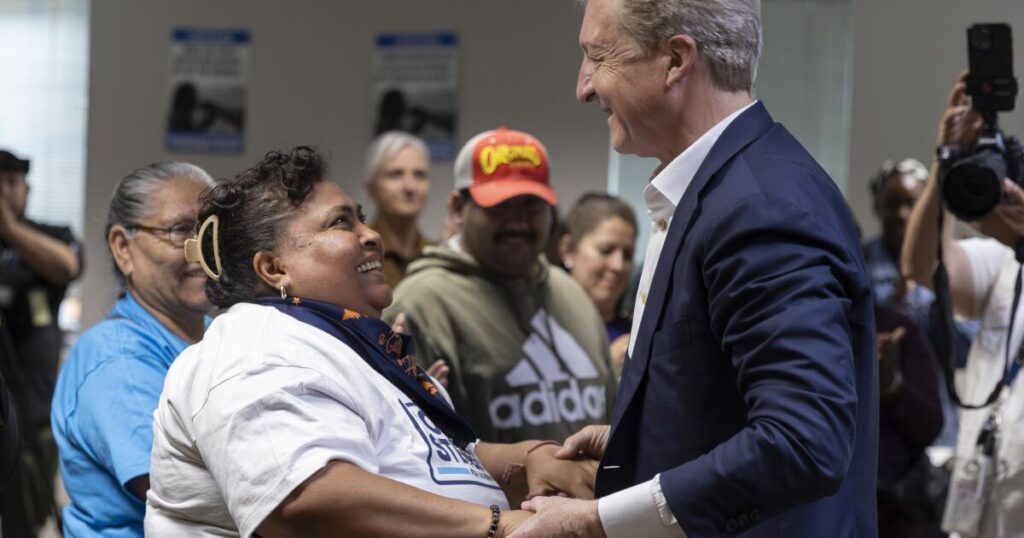 Tom Steyer’s stumble shows the perils facing self-funded candidates