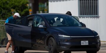 Tesla robotaxis stall as Musk’s self-driving hype hits real-world traffic