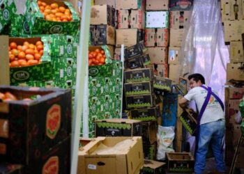 Why summer tomato prices are suddenly exploding at grocery stores