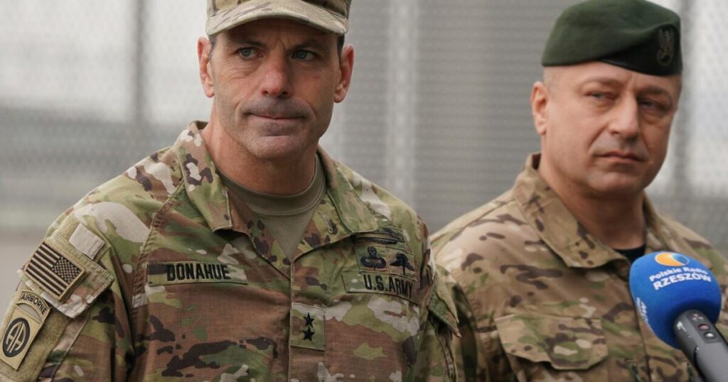 Top Army general who was last U.S. soldier to leave Afghanistan is suddenly leaving his post