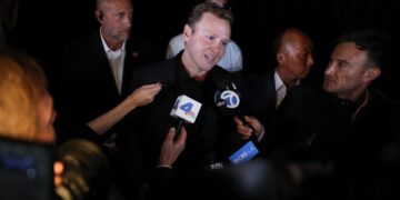 Bass clears first hurdle, but if Pratt holds off Raman, the mayoral race could be a holy war