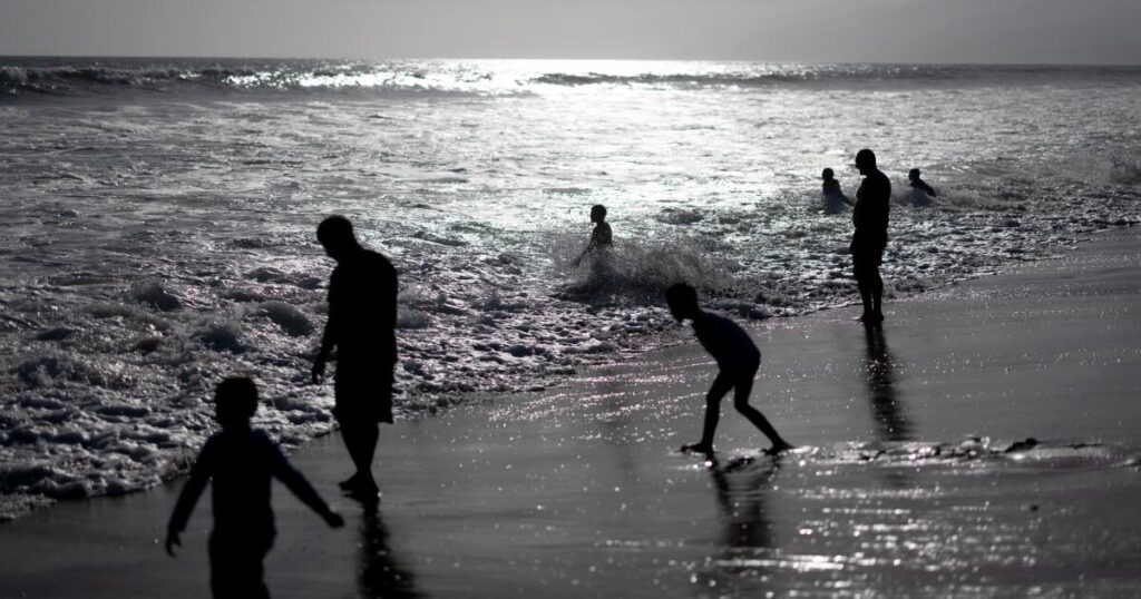 Heat wave expected to scorch Southern California this week
