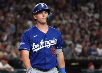 How the Dodgers plan to shuffle catchers with Will Smith on the injured list
