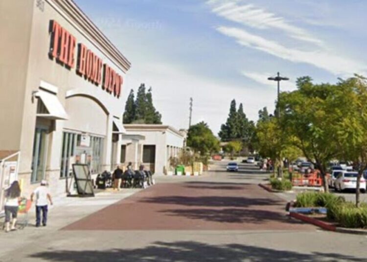 Gunfire breaks out at a child custody exchange in Covina; one person killed