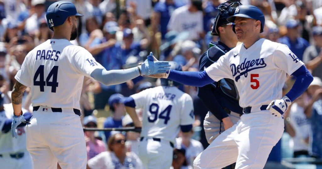 Freddie Freeman’s two-run home run helps Dodgers complete sweep of Rays