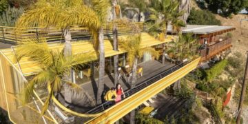 He dreamed of a Midcentury compound on an ‘unbuildable’ L.A. hillside. It took 12 years
