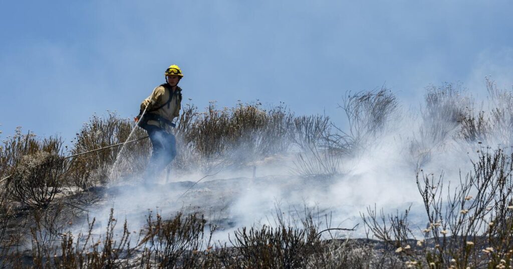 Wildfire in Riverside County grows to 2,600 acres