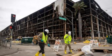 Amid smell and rodent worries, millions of pounds of rotting meat hauled off in Boyle Heights