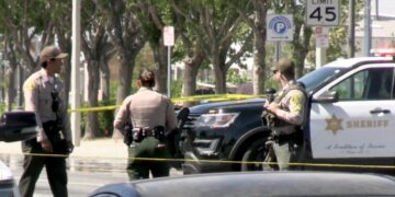 Man fatally shot by L.A. County sheriff’s deputies after stabbing a deputy in Lancaster