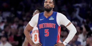 Former Lakers Malik Beasley and Ed Davis accused of illegal gambling, wire fraud and money laundering