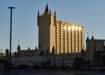 Company wants to revive Primm, the gambling spot turned ghost town. Owners say: Not so fast