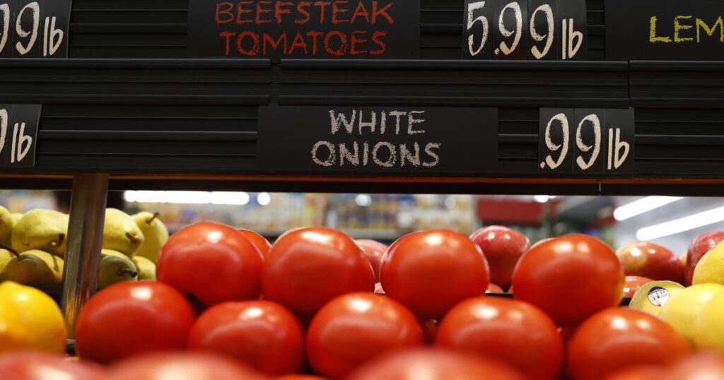 Extreme weather makes US tomatoes more expensive this summer